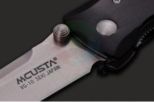 原装正品进口日本MCUSTA传世家徽MC13 VG-10不锈钢针尖式缎面刃背夹野外求生折叠刀