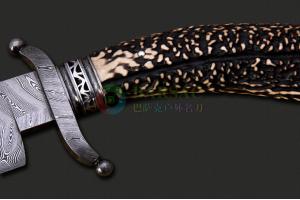 巴西刀匠协会名家克拉迪尔·威利纯手工锻打大马士革钢 幻羽 鹿角柄野外狩猎战术直刀