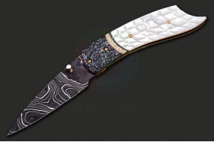 美国刀匠协会大师肯尼斯·金手工锻造 钻石王冕 大马士革钢珍珠贝母柄高档收藏折叠刀