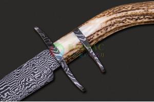 巴西手工名匠卢卡斯·莱法双护手大马士革钢鹿角柄战术博伊狩猎直刀