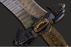 美国AKI大师范·巴尼特天梯纹大马士革钢阿帕奇金石黄金柄高端极品收藏艺术短剑