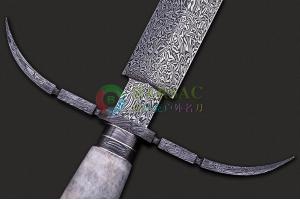 美国天才刀匠克里斯·科斯塔顶级佳作 蓝月 大马士革钢月亮石柄艺术收藏剑