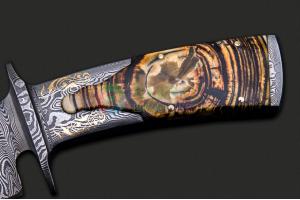 意大利著名刀匠米可·迪帕科与美国ABS刀匠协会MS大师塞缪尔·卢奎因合力打造大马士革直刀