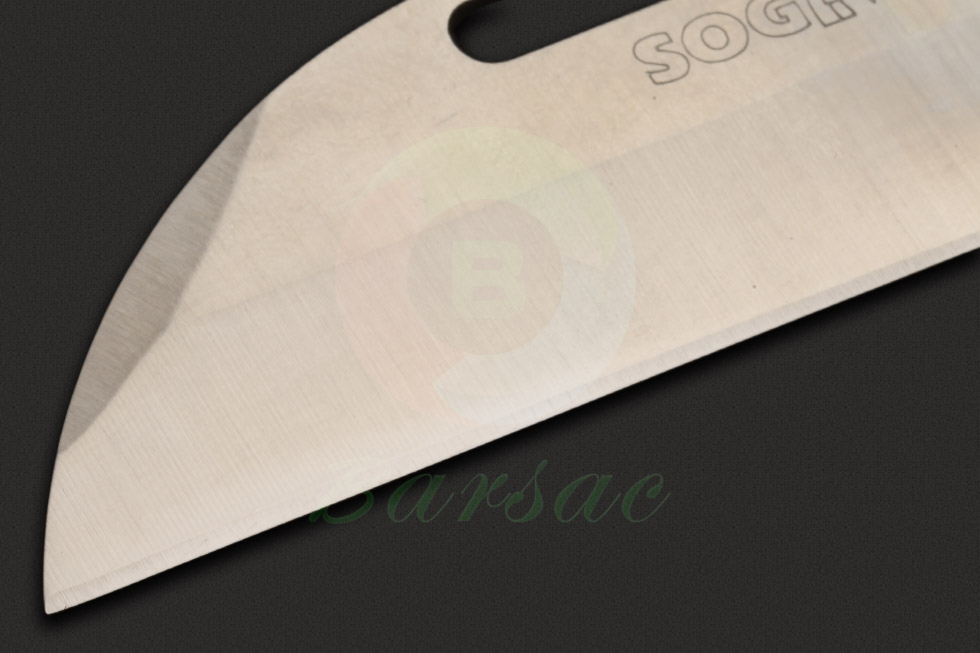 哨格SOG战斗刀具最初为美军陆战队特种部队SF部队所属的秘密作战部队SOG使用的刀具。在日本的美军基地－冲绳制造,由于这种刀属于很贵重的SOG队员专用刀，因此，为了纪念这支部队，公司以其缩写为名。