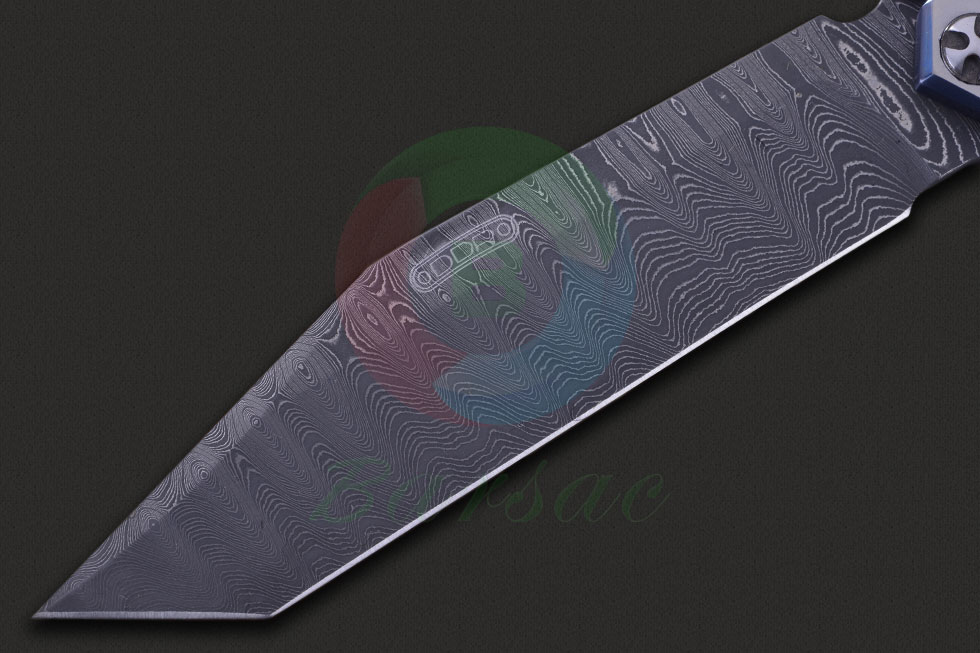 DDR Darrel Ralph达雷尔·拉尔夫AXD系列的定制作品,刀身刃材为精美的大马士革钢,表面有着一层光滑漂亮的水波纹路