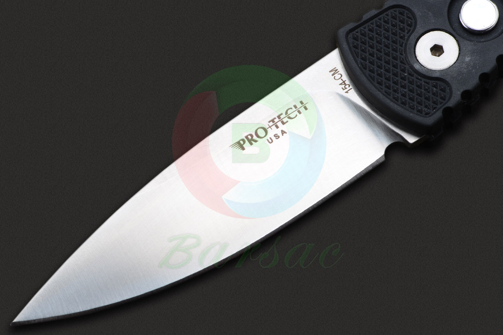 超技术Don系列自动折刀是Protech一个新的经典之作，该系列侧跳刀具的风格源自意大利传统流行的小剑造型