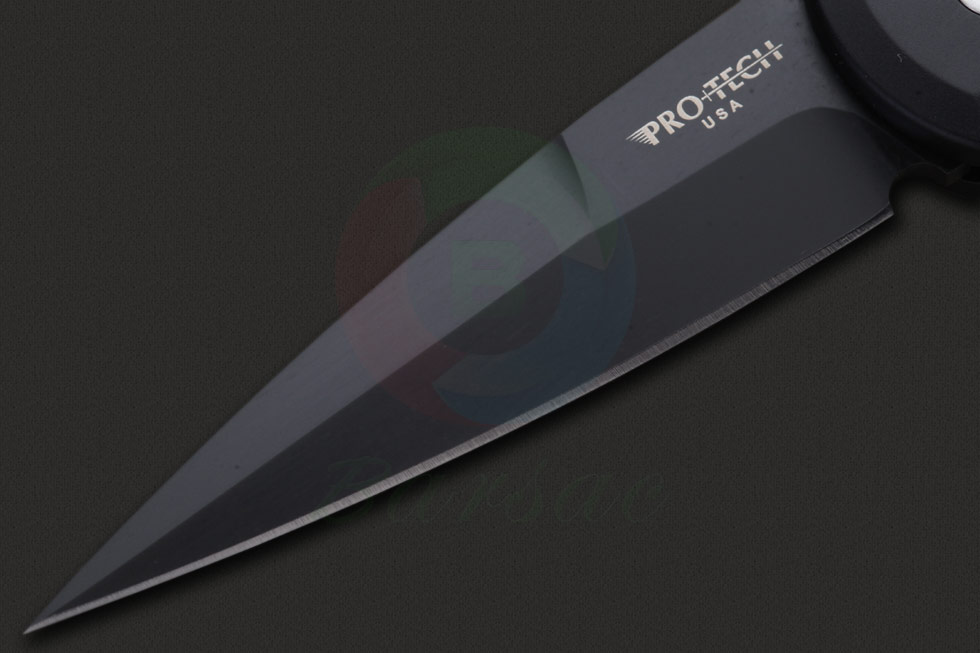 超技术Don系列自动折刀是Protech一个新的经典之作，该系列侧跳刀具的风格源自意大利传统流行的小剑造型