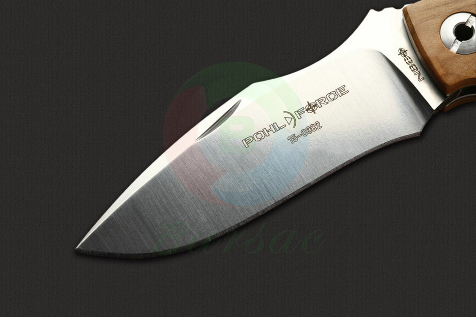 Pohlforce德国波尔部队的这款Bravissimo Cocobolo折刀是POHL FORCE公司在其经典型号Bravo One基础上生产的限量版绅士折刀