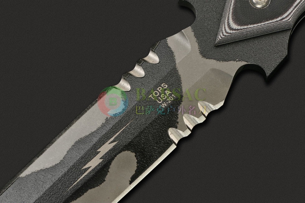 Tops托普斯刀具是美国专业的军刀制造商，它们设计的军刀种类多，质量高，一度被认为达到了军刀制造的最高水平。TOPS刀具因其极度的恪守对质量和售后服务的保证而闻名，他们为使用者提供了终身维护和免费重磨的服务